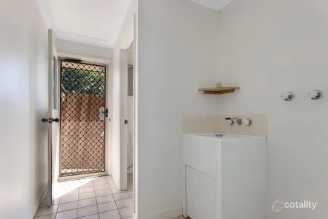 Property photo of 18 Elms Street Bundamba QLD 4304
