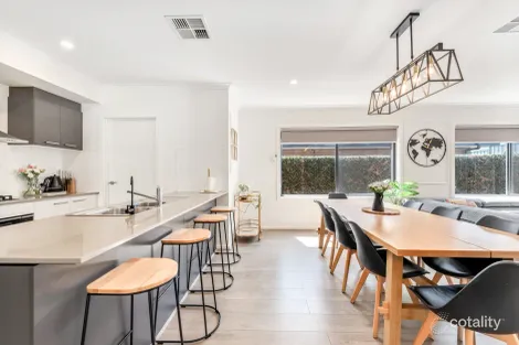 Property photo of 21 Killarney Street Seaford Heights SA 5169