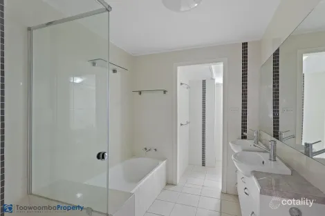 Property photo of 22 Fromalls Street Harristown QLD 4350
