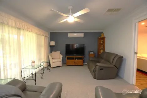 Property photo of 5 Cutler Avenue Cootamundra NSW 2590