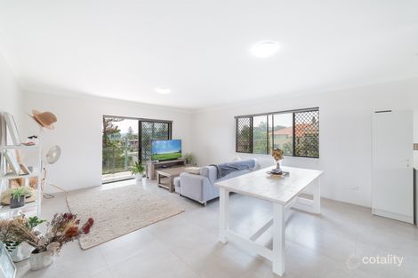 Property photo of 5/6 Tallebudgera Drive Palm Beach QLD 4221