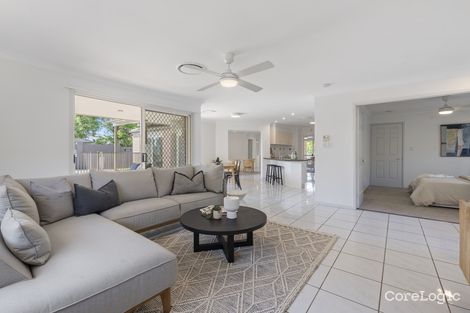 Property photo of 22 Gumleaf Drive Molendinar QLD 4214