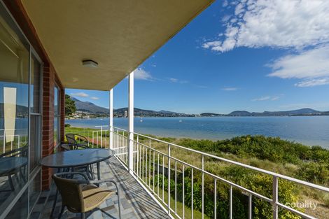 Property photo of 2/11 Beechworth Road Sandy Bay TAS 7005