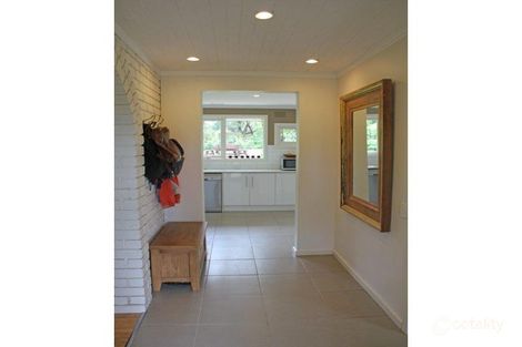 Property photo of 18 Lansdowne Street Macedon VIC 3440