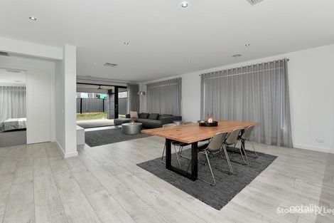 Property photo of 159 Elevation Boulevard Craigieburn VIC 3064