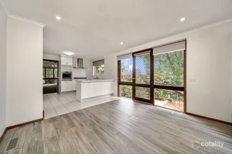 Property photo of 40 Barrett Street Macgregor ACT 2615