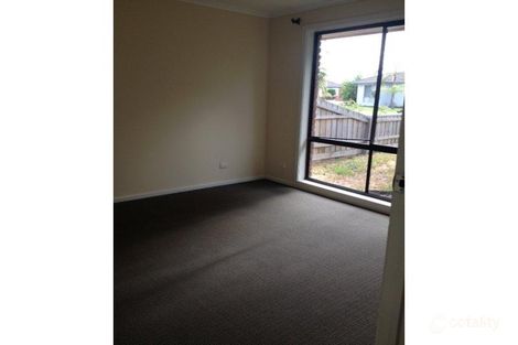 Property photo of 58 Hurlstone Crescent Mill Park VIC 3082