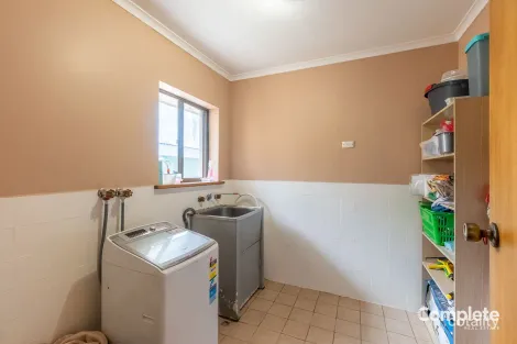 Property photo of 24 Ramsay Avenue Mount Gambier SA 5290