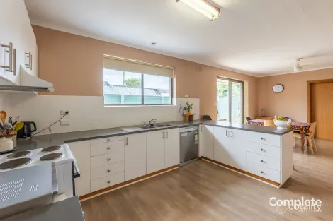 Property photo of 24 Ramsay Avenue Mount Gambier SA 5290