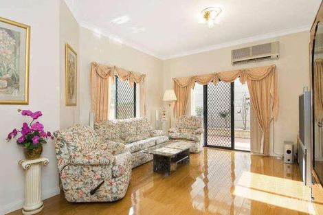 Property photo of 9 Settlers Boulevard Liberty Grove NSW 2138