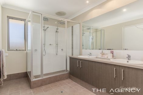 Property photo of 20 Holloways Ridge Secret Harbour WA 6173