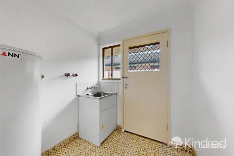 Property photo of 104 Cambridge Street Rothwell QLD 4022