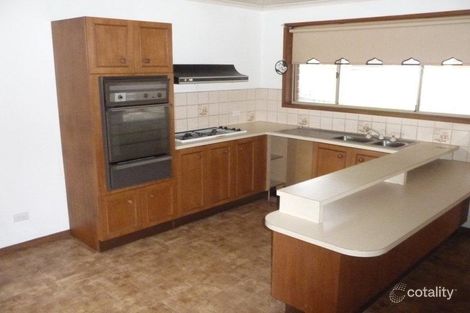 Property photo of 34 Moorhead Drive Mill Park VIC 3082