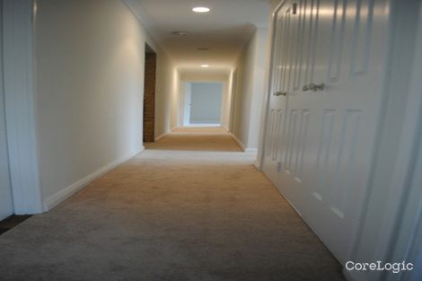 Property photo of 27 Meadowbrook Ramble Bullsbrook WA 6084