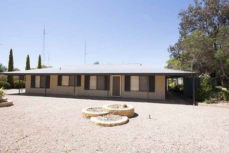Property photo of 95 Cornish Terrace Wallaroo SA 5556