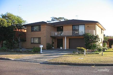 19 Tenth Ave, Budgewoi, NSW 2262