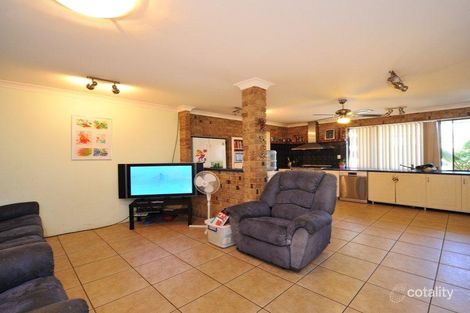 Property photo of 6 Dundas Place Greenfields WA 6210