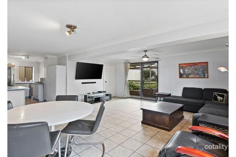 Property photo of 100 Catherine Street Mannering Park NSW 2259