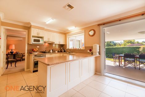 Property photo of 2 Kumali Circuit Orange NSW 2800