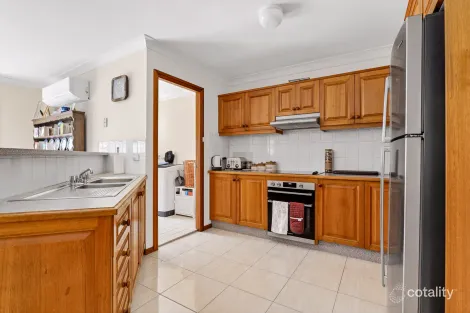 Property photo of 1/19 Risbey Place Bligh Park NSW 2756