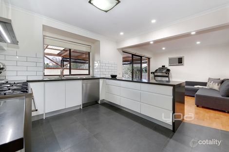 Property photo of 16 Aster Close Meadow Heights VIC 3048