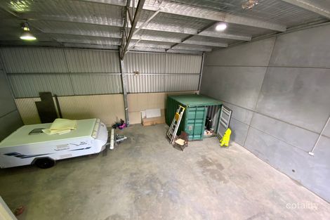 Property photo of 2/26-30 Stenhouse Drive Cameron Park NSW 2285