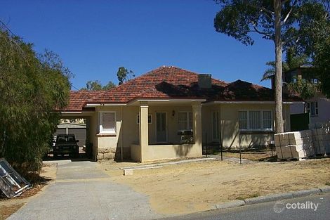 12 Young St, Melville, WA 6156