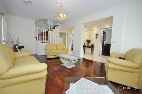 Property photo of 139 Normanby Drive Greenvale VIC 3059