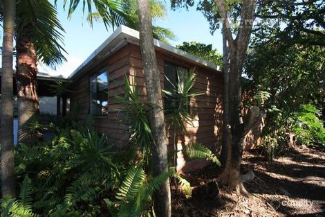 28 Evandale Cres, Miami, QLD 4220