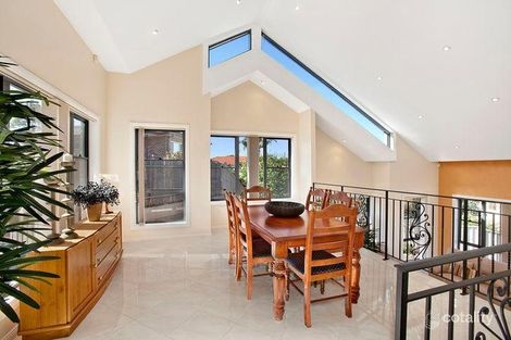 12-14 Coorung Cl, Cordeaux Heights, NSW 2526