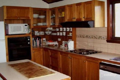 Property photo of 90 Jones Road Eagle Point VIC 3878