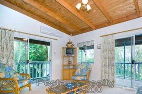 Property photo of 32 Kana Crescent Slacks Creek QLD 4127