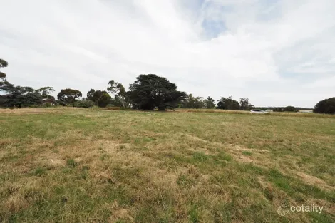 5 Andrew St, Skipton, VIC 3361