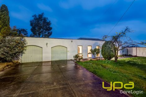 Property photo of 13 Cook Road Melton South VIC 3338