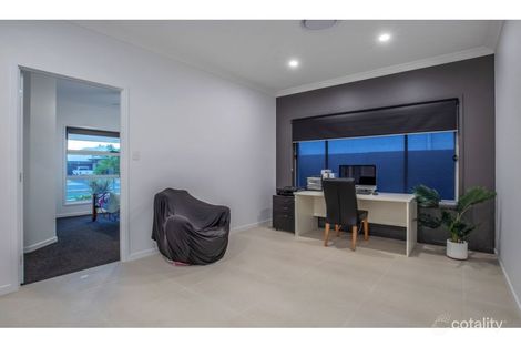 Property photo of 3 Paradise Parade Jacobs Well QLD 4208