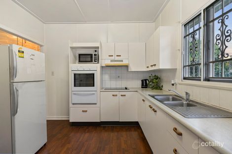 Property photo of 302 Dawson Parade Arana Hills QLD 4054