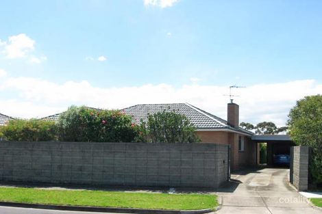 8 Chifley Ave, Altona, VIC 3018