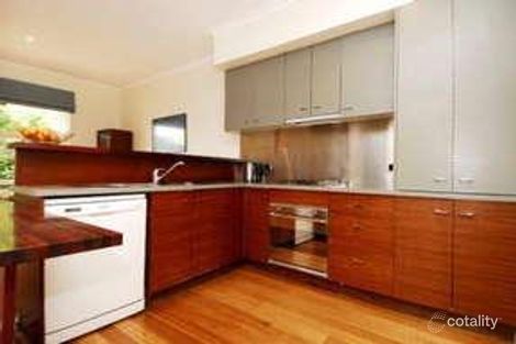 Property photo of 5 Atkinson Close Windsor VIC 3181