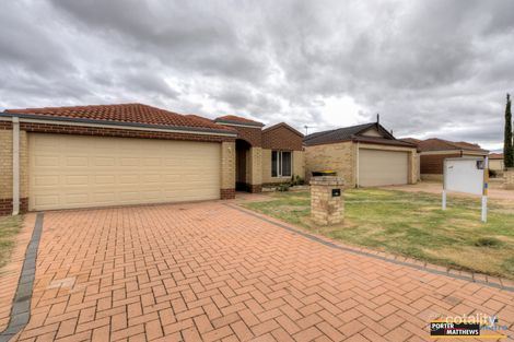 Property photo of 5 Darter Place Queens Park WA 6107