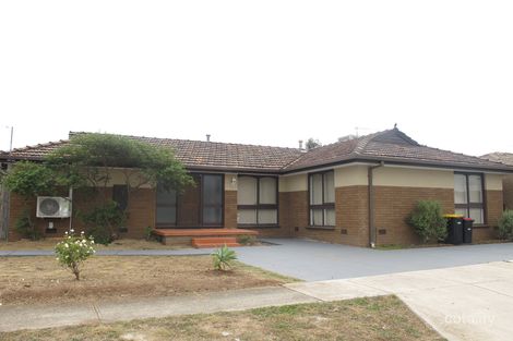 Property photo of 30 Marina Drive Melton VIC 3337