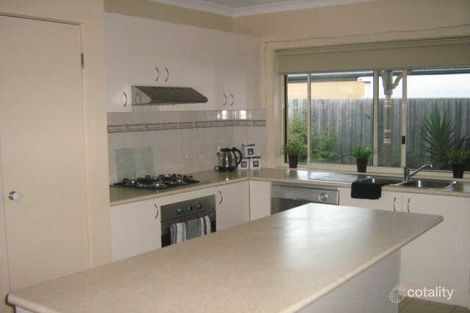 46 Lats Ave, Carrum Downs, VIC 3201