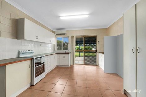 Property photo of 1/4 Arthur Street Boyne Island QLD 4680