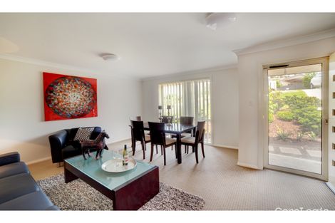 Property photo of 10 Emory Place Cameron Park NSW 2285