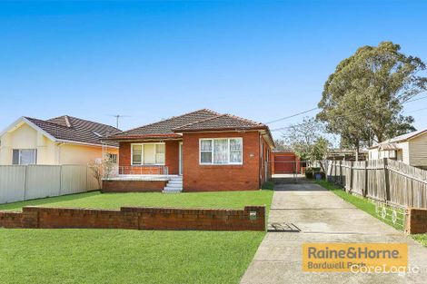 Property photo of 26 Carnation Avenue Casula NSW 2170