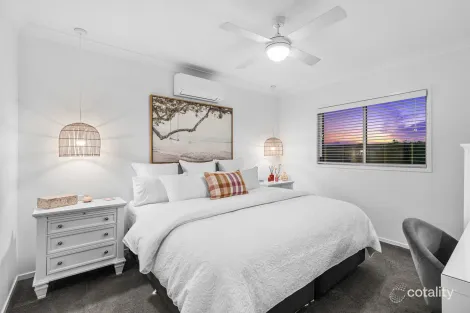 Property photo of 72 Rex Hills Drive Ripley QLD 4306