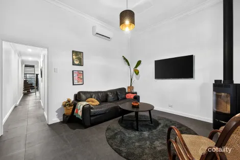 Property photo of 2 Vinrace Street Adelaide SA 5000