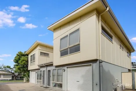 4 Menzies Ct, Moranbah, QLD 4744