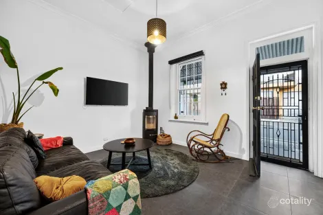 Property photo of 2 Vinrace Street Adelaide SA 5000