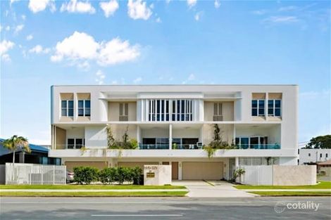 2/402 Bayview St, Paradise Point, QLD 4216