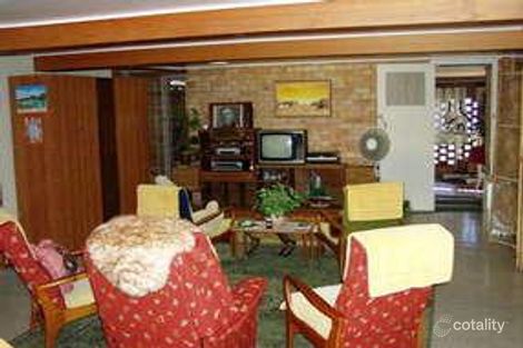 Property photo of 7 Margaret Street Urangan QLD 4655